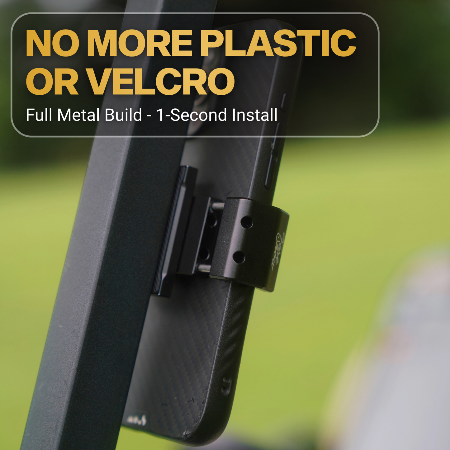 GOLF MAG PHONE CADDY
